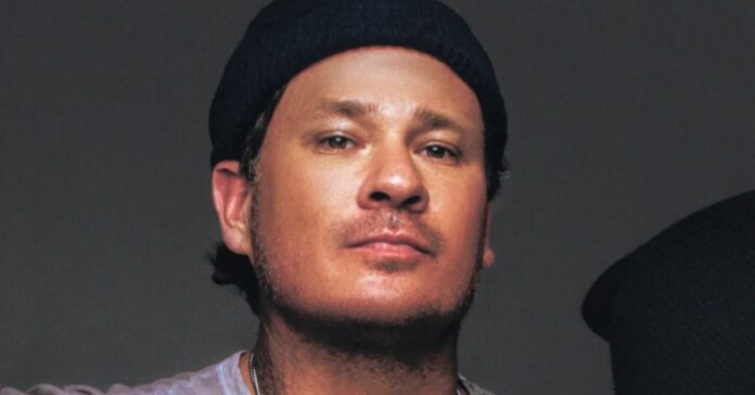 Tom DeLonge, vocalista e guitarrista do Blink-182